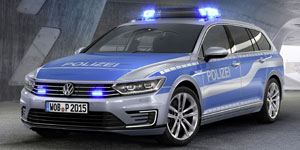 VW-Passat-GTE-Polizei