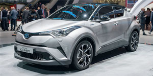 Toyota-C-HR-2016