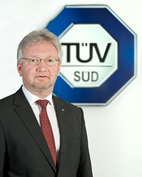 Volker-Blandow-200x250