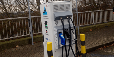 tank-und-rast-schnellladestation-multicharger-ccs-chademo-typ-2