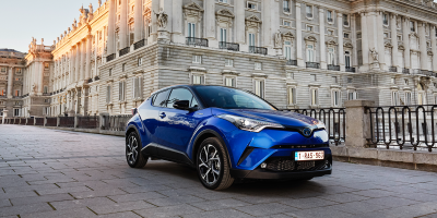 toyota-c-hr-hybrid-2017