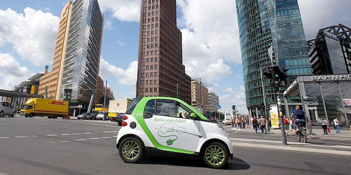 E Smart in Berlin 800x400px