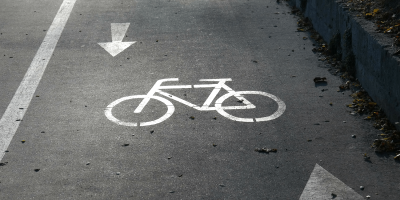 fahrrad-fahrradweg-radweg-symbolbild