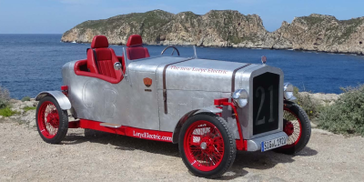 loryc-electric-speedster-oldtimer