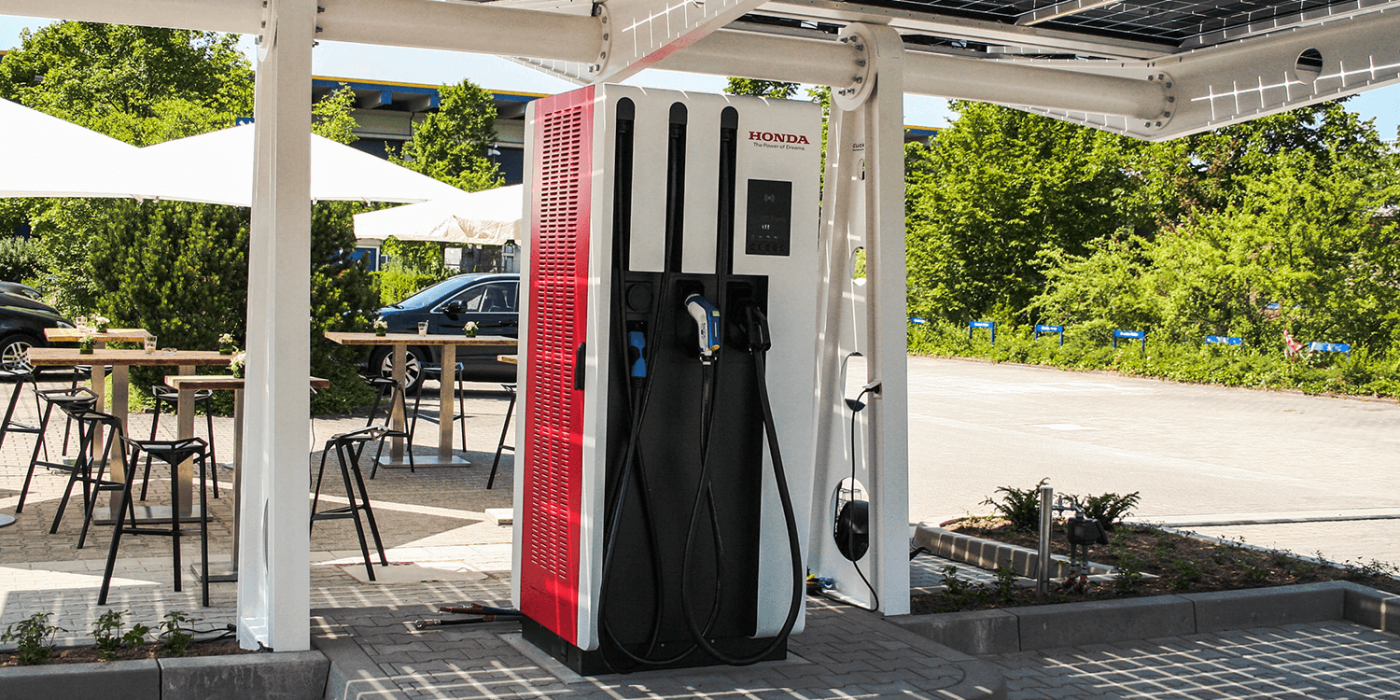 honda offenbach 2017 einweihung.940 volt ladestation 07 honda-offenbach-2017-einweihung.940-volt-ladestation-07