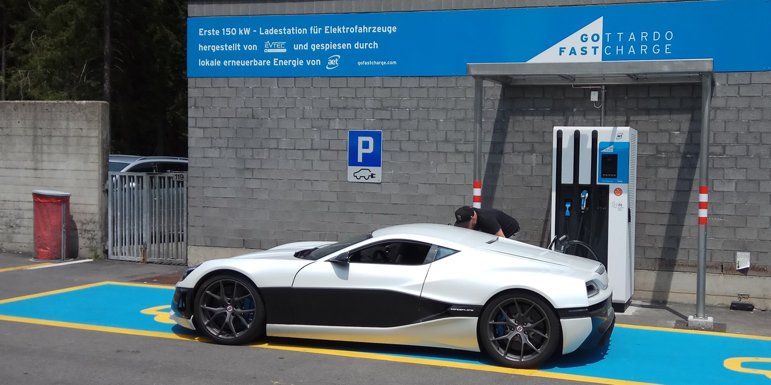 GOFAST RIMAC One Ladestation GOFAST RIMAC One Ladestation