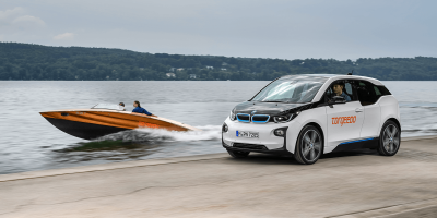 torqueedo-bmw-i3-akku-boot-elektro-schiff-01