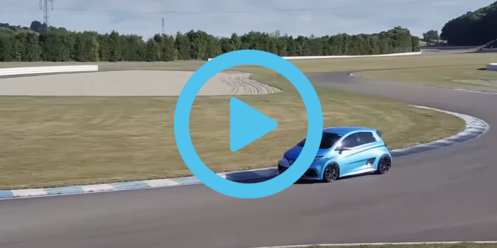 renault-zoe-e-sport-concept-video-car-throttle