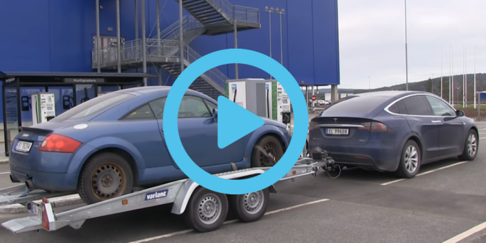 bjoern-tesla-model-x-audi-tt-kurzschluss-video