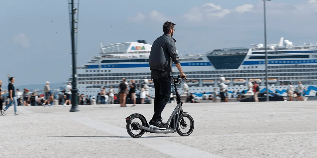 bmw motorrad x2city e scooter 02 bmw-motorrad-x2city-e-scooter-02