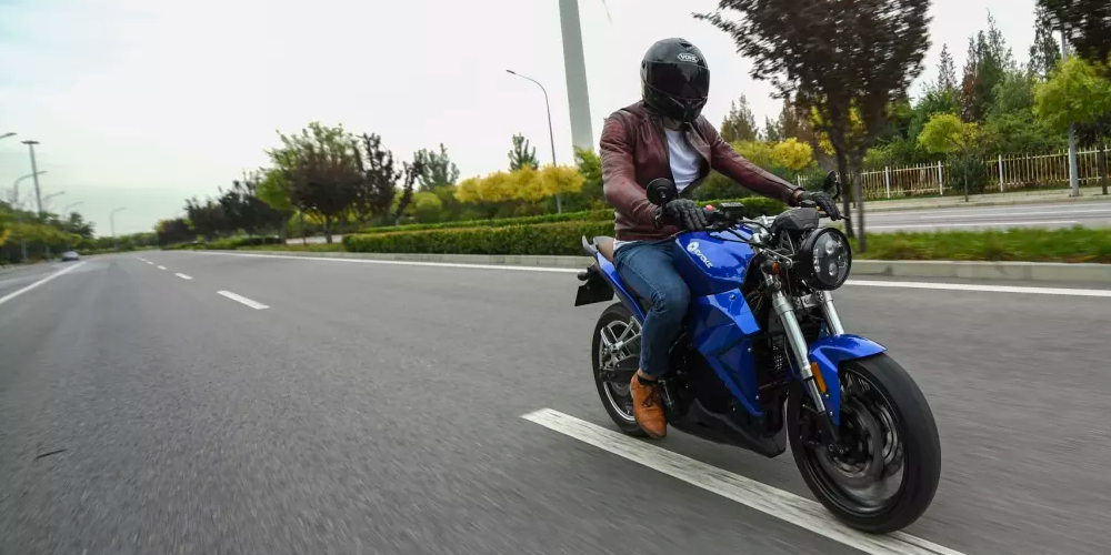 evoke-motorcycles-urban-classic-elektro-motorrad