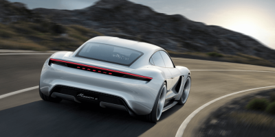 porsche-mission-e-konzept-elektroauto-03