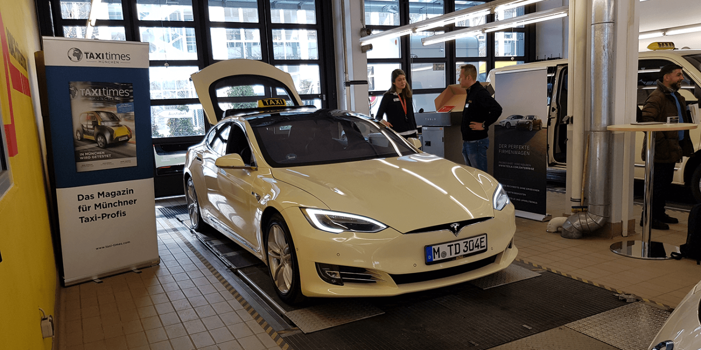 e-taxi-event-muenchen-stefan-koeller-tesla-model-s-01