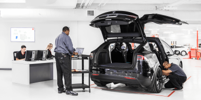 tesla-service-center-model-x-01