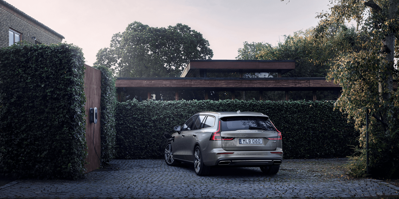 volvo-v60-phev-2018-01