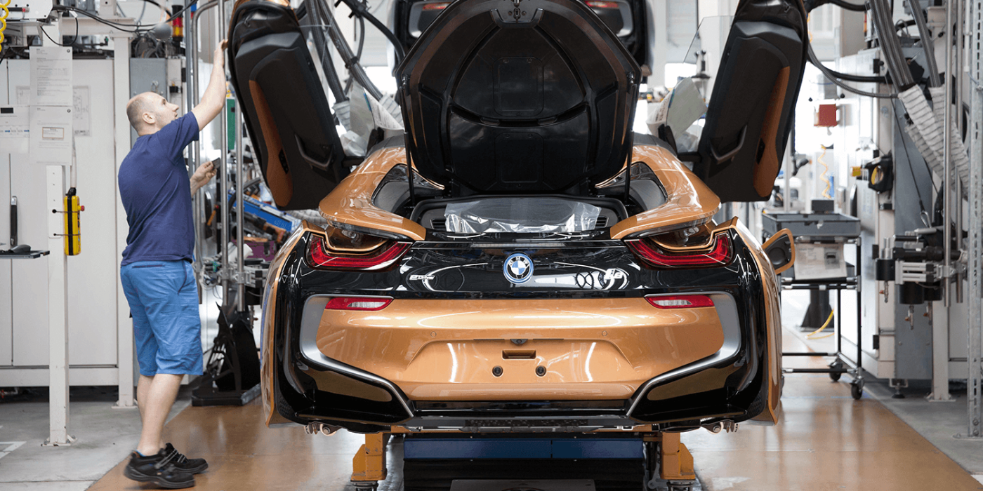 bmw i8 roadster 2018 production produktion 02 bmw-i8-roadster-2018-production-produktion-02