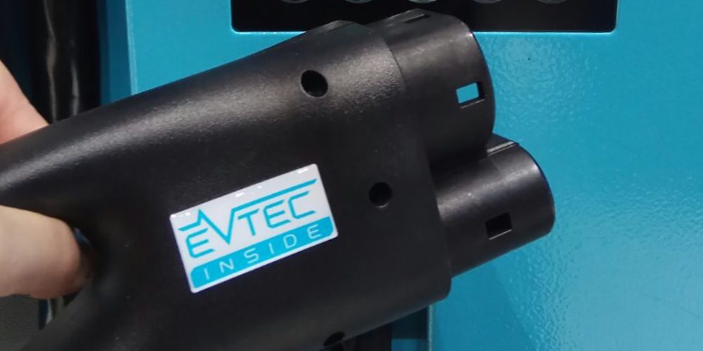 evtec-ccs-ladestecker-genf-2018-04