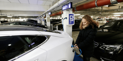 fraport-frankfurt-flughafen-ladestationen-charging-stations