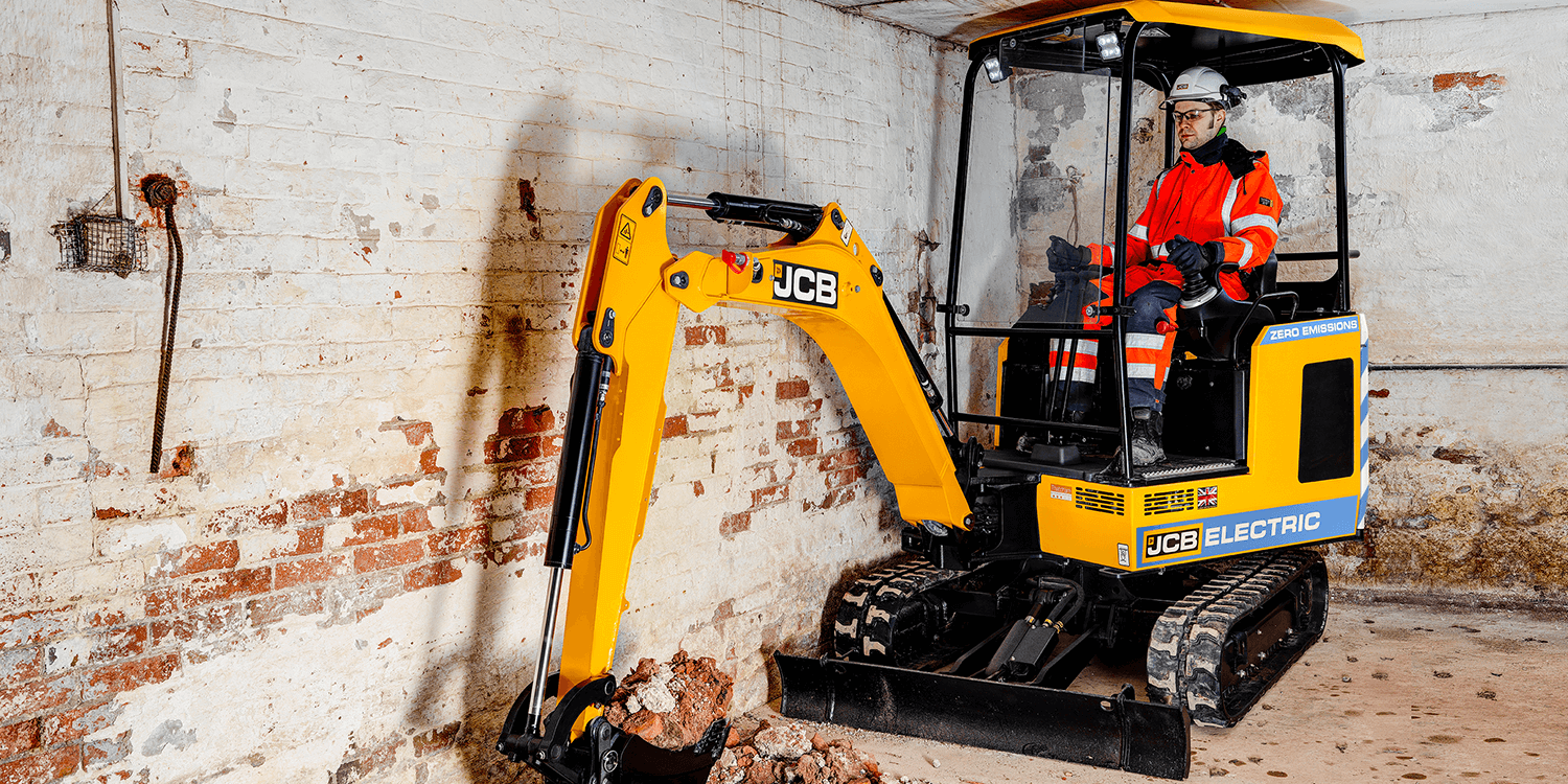 jcb-electric-digger-elektro-bagger-02