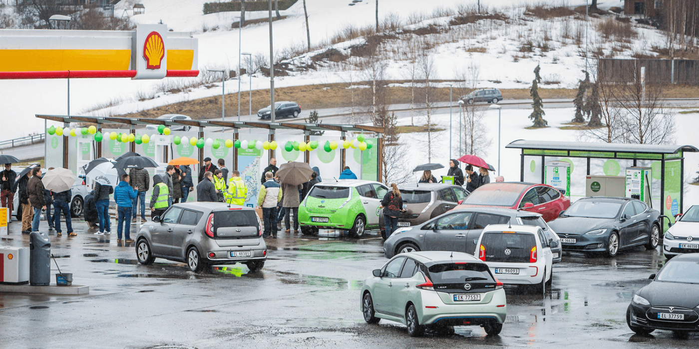 fortum-hpc-ladestation-charging-station-norwegen-norway-eroeffnung-april-2018-04-shell