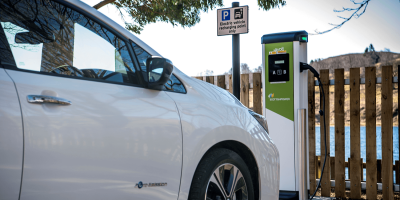 nissan-leaf-2018-charging-station-ladestation-sccotishpower-uk-01