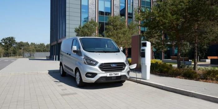FordTransitCustomPHEV e