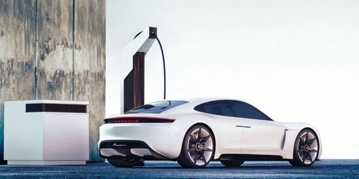 PorscheLadeparkSchnellladesystem e