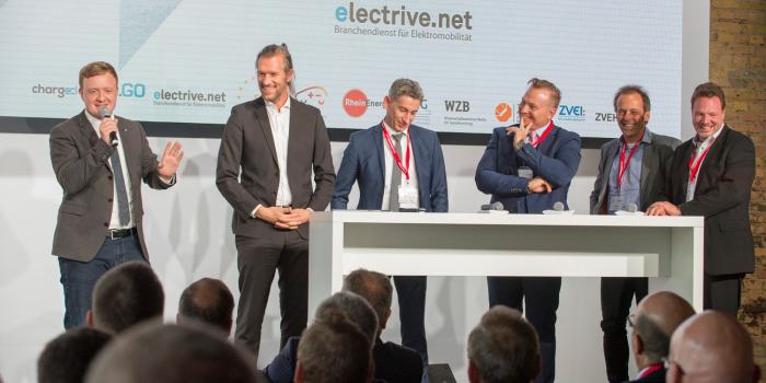 Mennekes electrive talk Podium