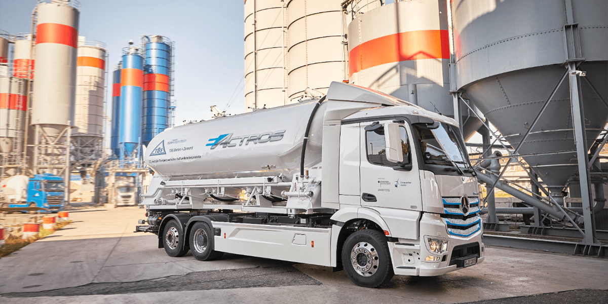 mercesdes-benz-eactros-elektro-lkw-tbs-02-min