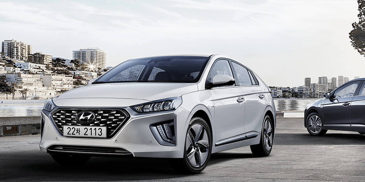 hyundai-ioniq-hybrid-2019-01-min