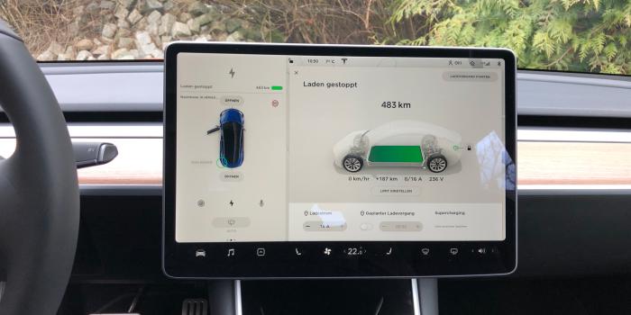 Tesla Model3 Display Interieur