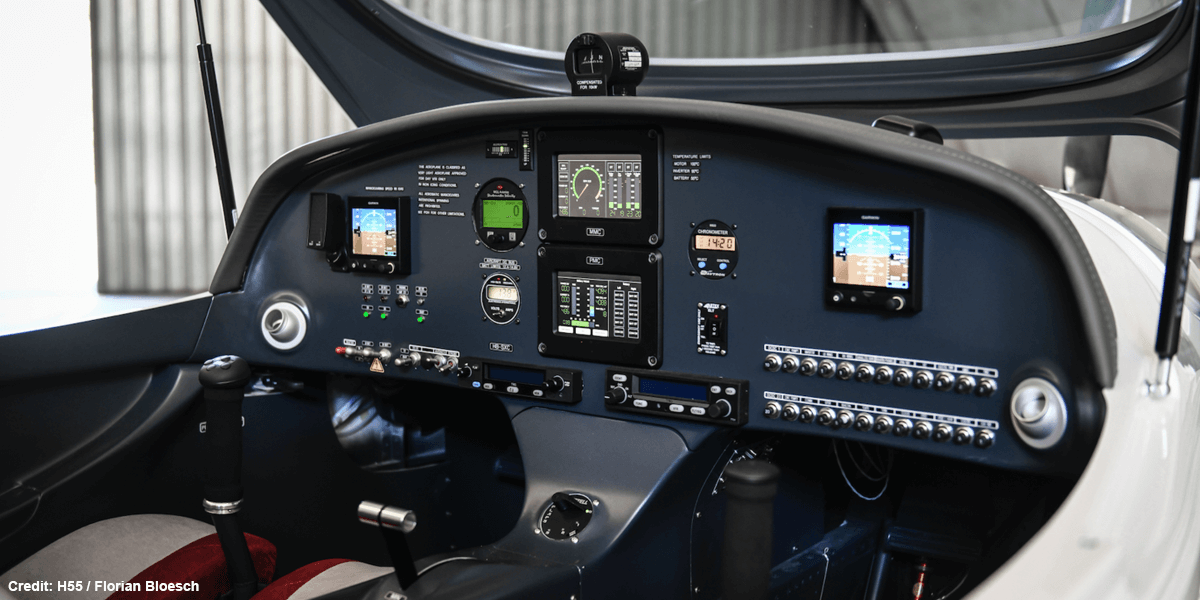 h55-bristell-energic-e-flugzeug-electric-aircraft-2019-01