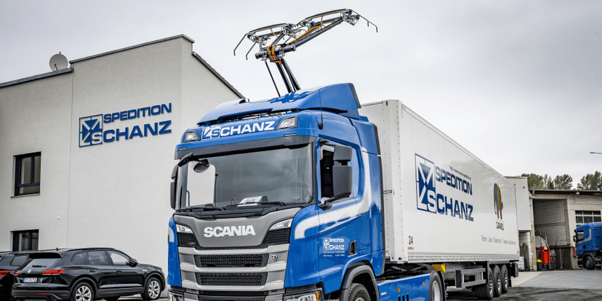 scania-r-450-hybrid-truck-hybrid-lkw-ehighway-frankfurt-schanz-spedition-02-min