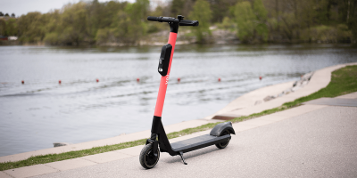 voi-technology-e-tretroller-electric-kick-scooter-min