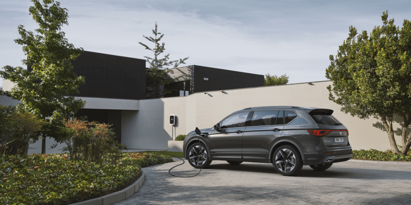 seat-tarraco-fr-phev-concept-2019-08