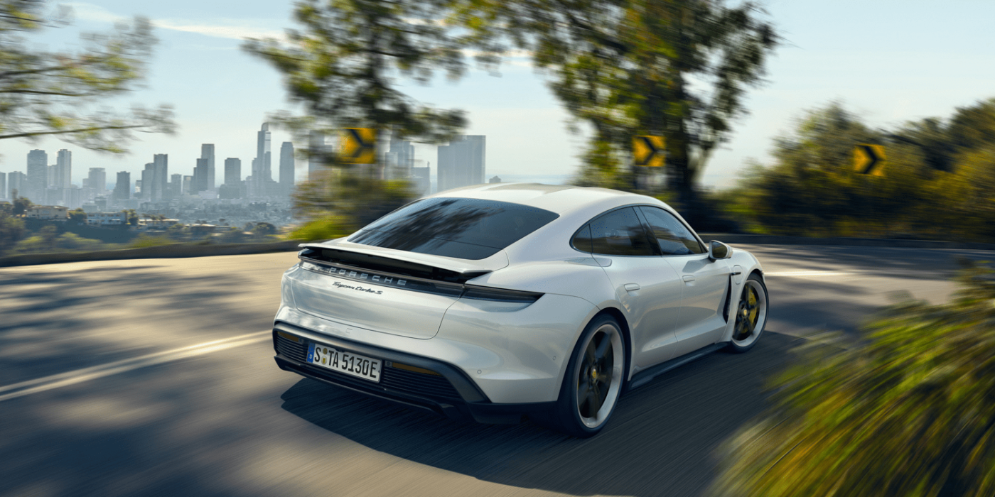 porsche-taycan-2019-006-min