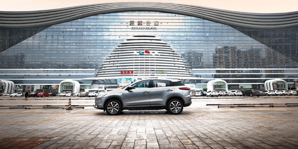 xpeng-g3-2020-elektroauto-electric-car-china-01-min
