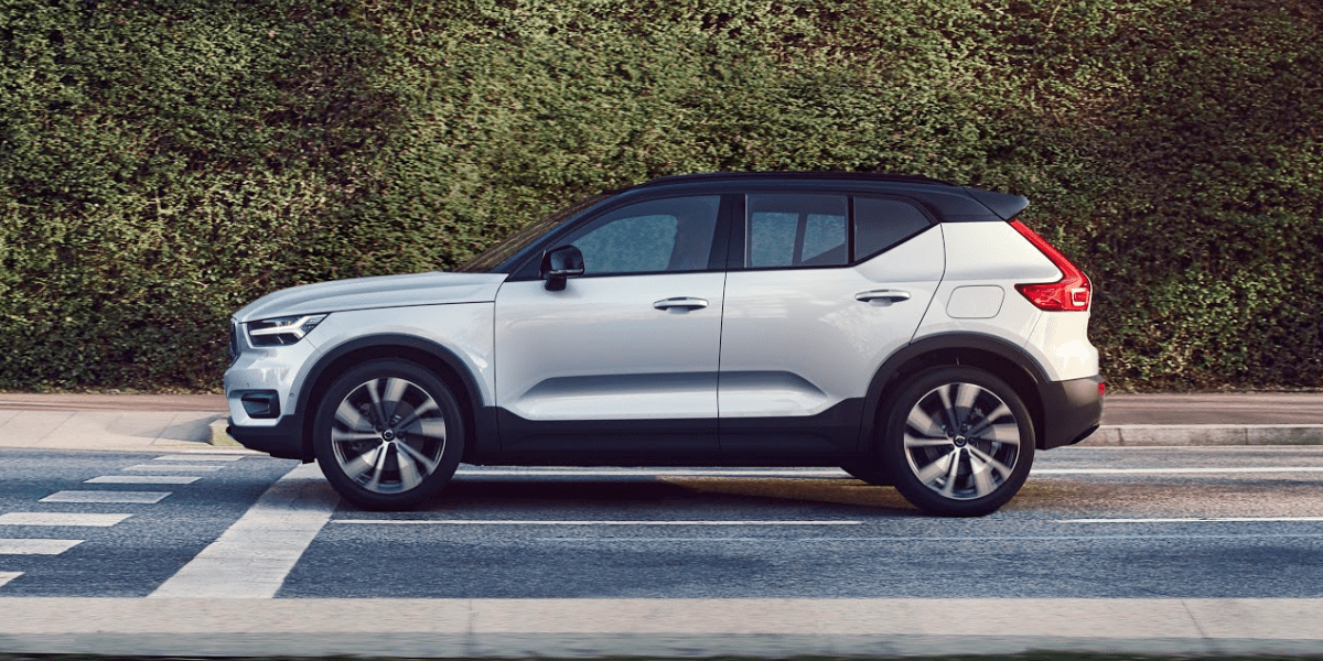 volvo-xc40-recharge-bev-2019-04-min