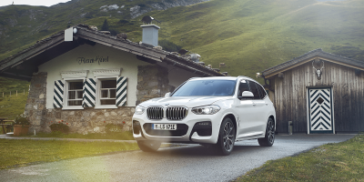 bmw-x3-xdrive30e-phev-2019-01-min