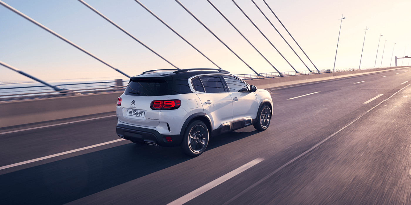 citroen-c5-aircross-phev-2019-02-min