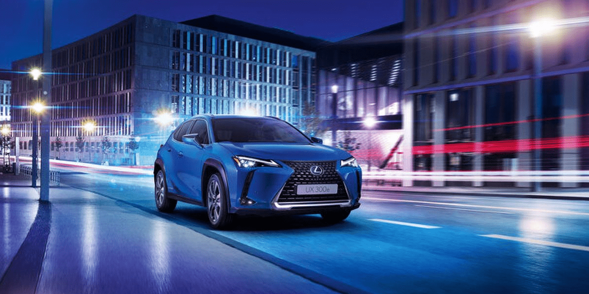 lexus-ux-300e-2019-02-min