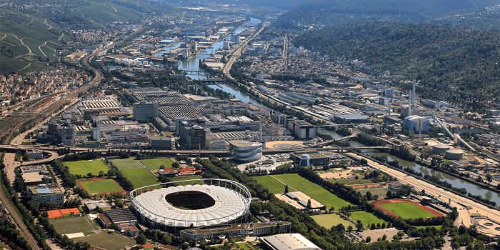 Daimler mercedes benz untertuerkheim min