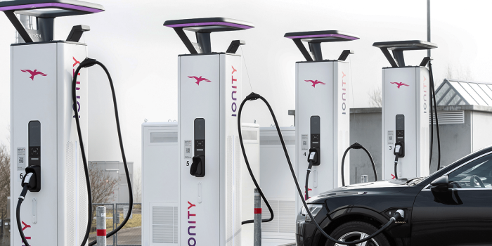 Abb ionity ladestation charging station min