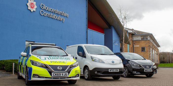 Gloucestershire nissan leaf police polizei min