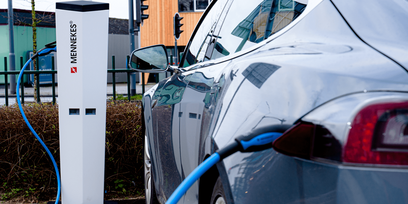 Mennekes ladestation charging station min