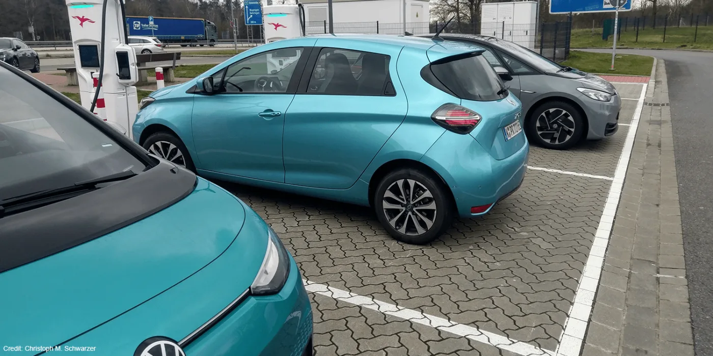 renault zoe christoph schwarzer 2020 01 min