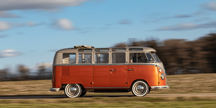 Volkswagen e bulli t1 min