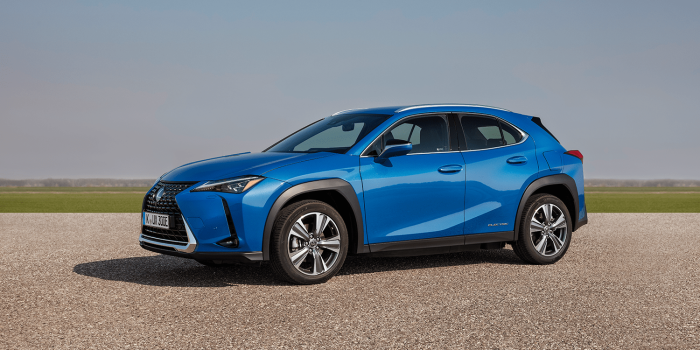 Lexus ux 300e min