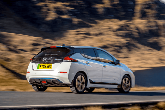 Nissan leaf grossbritannien uk kennzeichen license plate min e