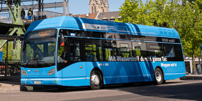 Van hool brennstoffzellen bus fuel cell bus wuppertal min